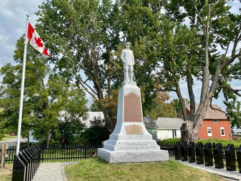 The cenotaph in Morewood